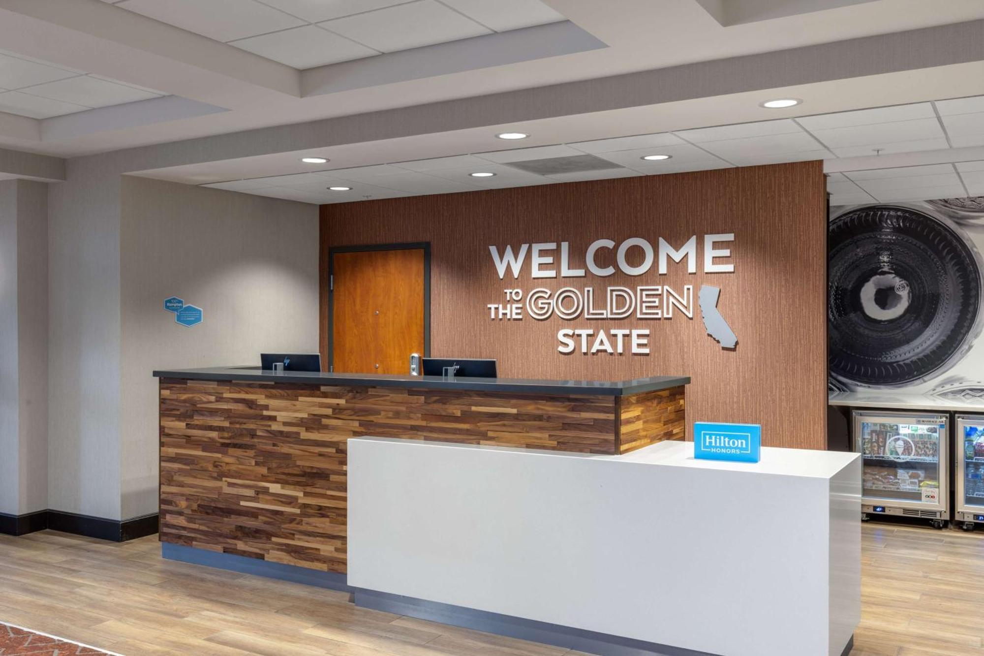Hampton Inn & Suites Yuba City Extérieur photo